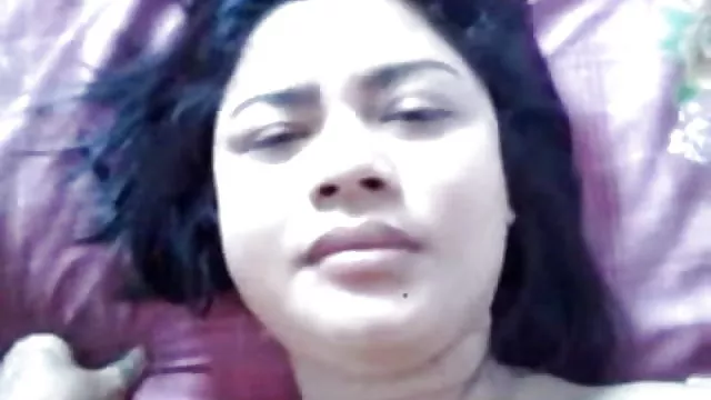 الجنس أي تسجيل جميلة ثلاث زوجته