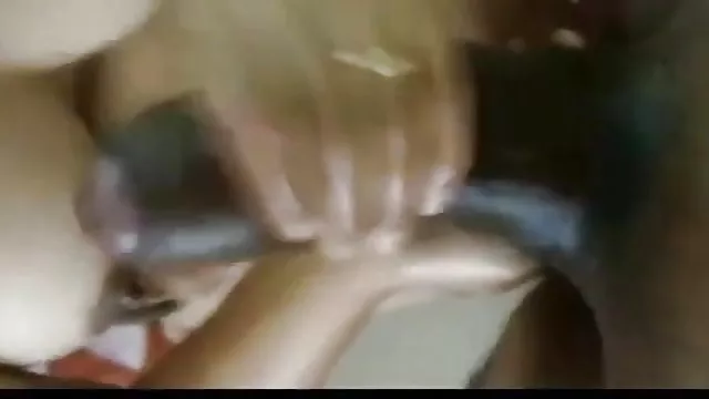 الجنس أي تسجيل الهند الساخن مثير الصور في نفس السرير