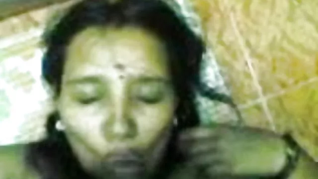 الجنس أي تسجيل الهندي فيديو سكس فتاة