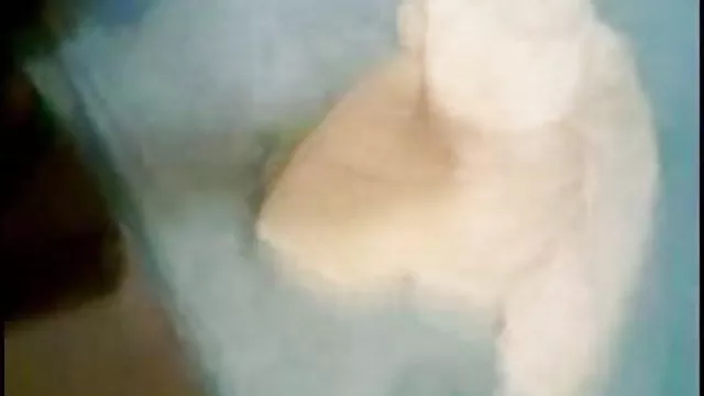 الجنس أي تسجيل السابق الإباحية الخادمة الإندونيسية مص الديك الهندي في سنغافورة