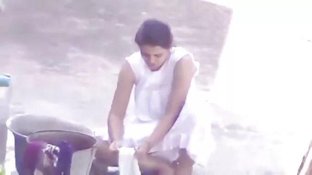 الجنس أي تسجيل جميل أن نتصور في بنغالور