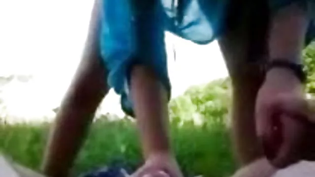 الجنس أي تسجيل في الهواء الطلق فتاة كيف الألم الجنس يتمتع مع