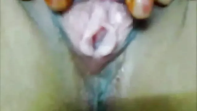 الجنس أي تسجيل أباريق الجنس مثير فتاة تظهر الجسم الجميل وردي كس