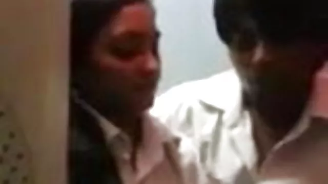 الجنس أي تسجيل زوجين العاطفة قبلة
