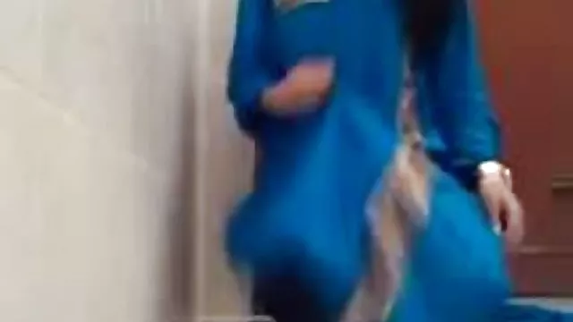 الجنس أي تسجيل فيلم الإباحية فتاة هندية
