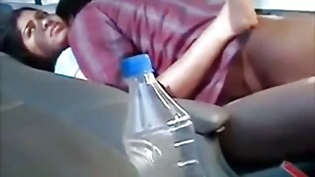 الجنس أي تسجيل اللعين كارينا في السيارة الخاصة بك ليراها الجميع