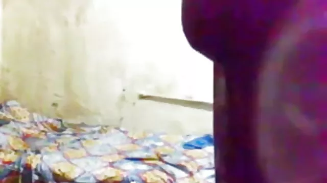 الجنس أي تسجيل البنغالية هذا فيديو مثير خجولة الثدي كس لعق
