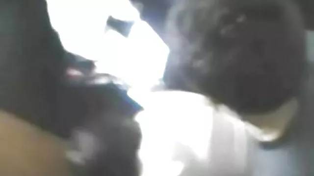 الجنس أي تسجيل لا أمي الساخنة و مثير اخت صديقي في نت كافيه