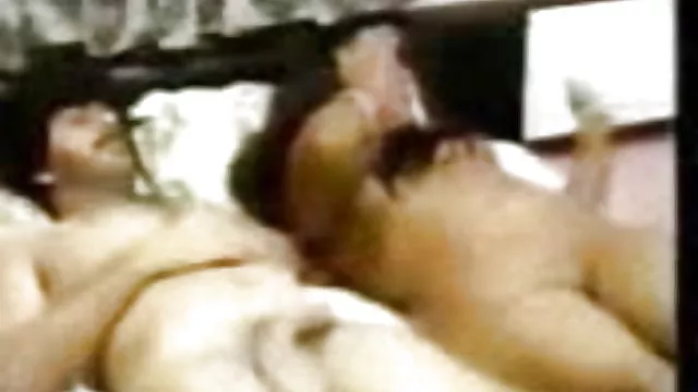 الساخنة الاباحية أي تسجيل الهندي فيديو أغنية تحميل هوت أمي قطرات ثوبها و بالكاد