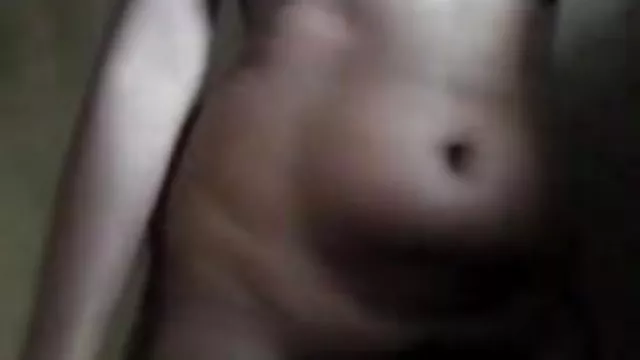 الجنس أي تسجيل فيلم فيديو تظهر قبل حلق