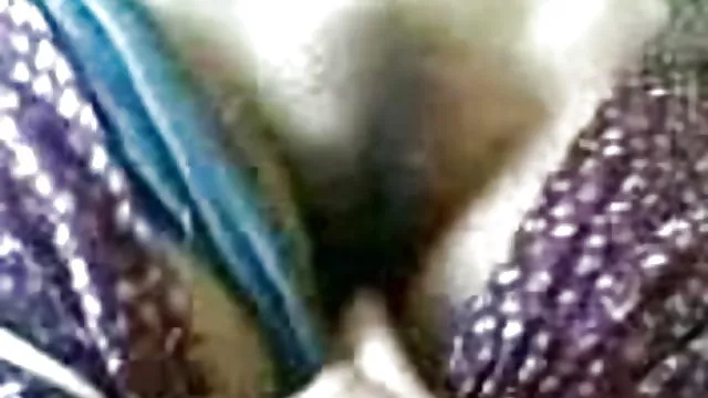 الجنس أي تسجيل الشباب قص قصة الهندي عشاق