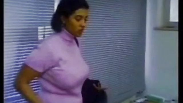 الجنس أي تسجيل مكتب الجنس وأشرطة الفيديو مجانا الجنس القبض عليه من قبل رئيسه