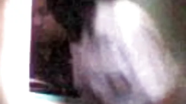 الجنس أي تسجيل الهندية كارينا كابور سكس مقهى الانترنت متعة