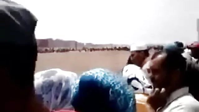 الجنس أي تسجيل فيديو مجنون فتاة ديك على المرأة المسلمة